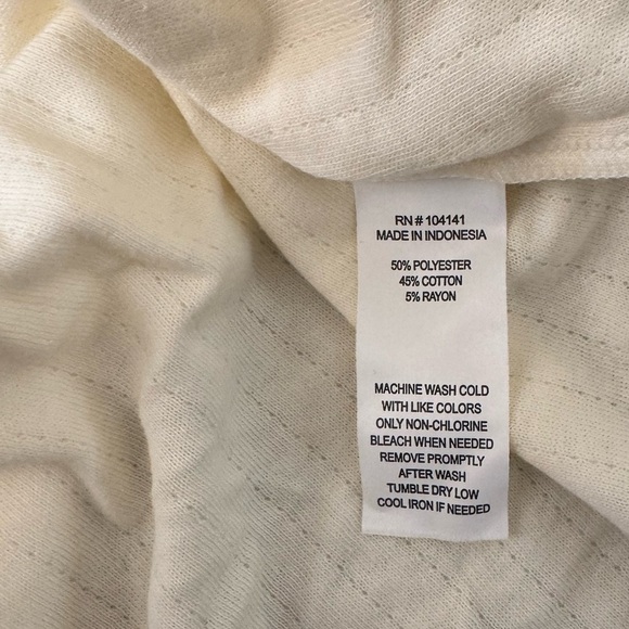 NWT! Men’s Alpine Design buttery soft cream long sleeve crew neck shirt Large - Picture 4 of 4